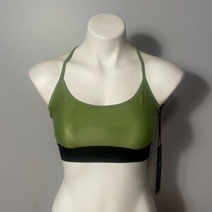 Noli NWT ladies Studio Bra in Ivy Liquid. Small. Green and black.